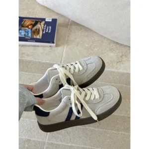 my-11134207-820l5-mpakhap6k6j363.webp Nora Suede Retro Sneakers