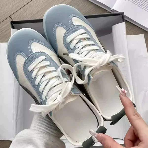 Mia Comfort Sneakers