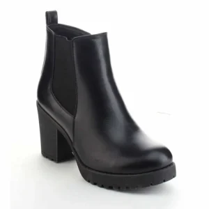 sub-buzz-20996-1534361742-7.jpg.webp Chic Leather Ankle Boots